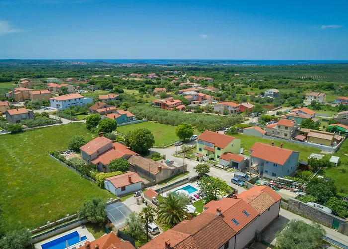 Pietra Villa